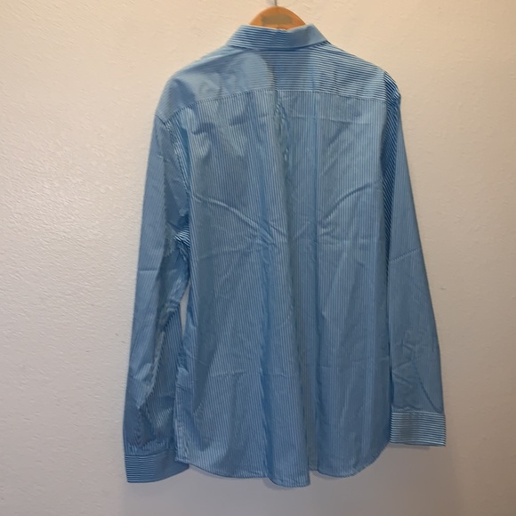 Old Navy blue striped sim fit the Signiture button Down shirt - Picture 4 of 6